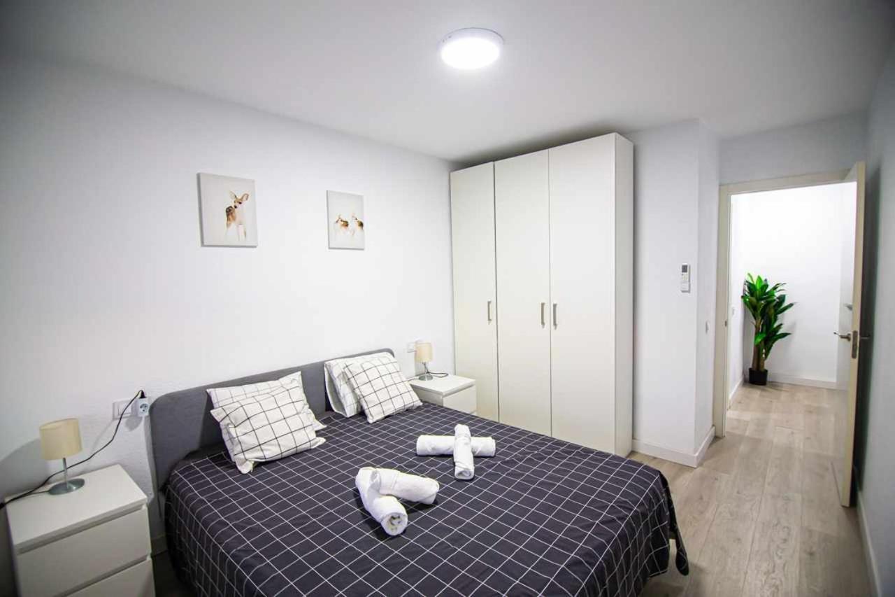 Apartamento Heroes De Sostoa Malaga Zewnętrze zdjęcie